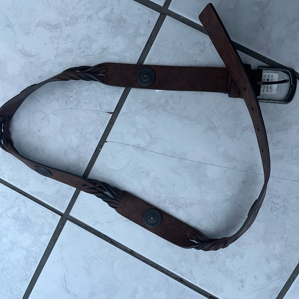 Western Brown Belt